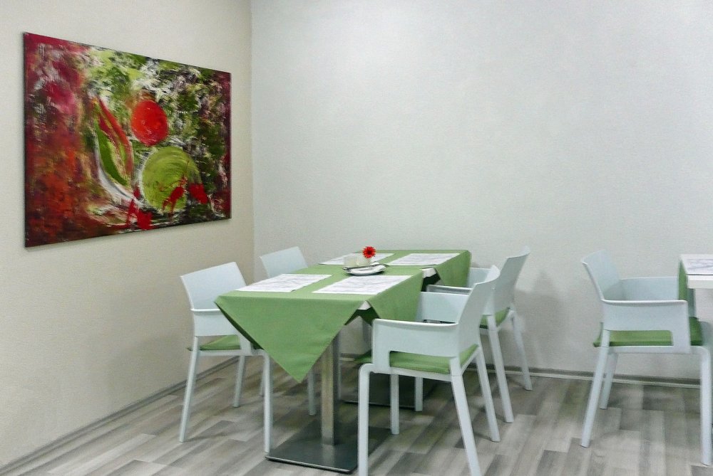 Pizzeria Olive Tree 2009