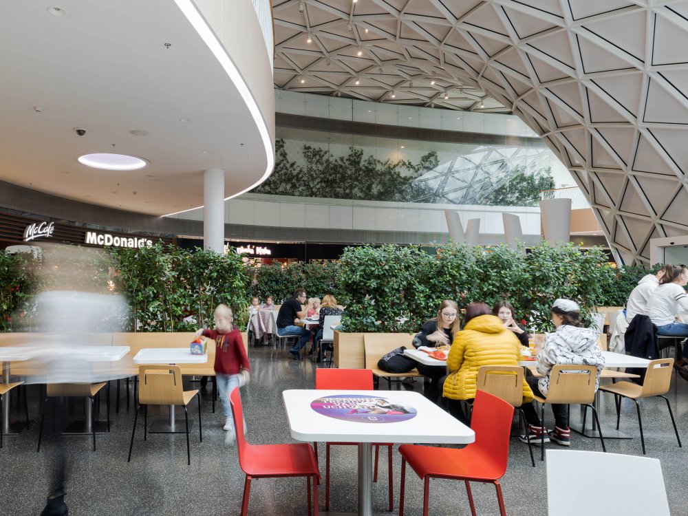 Bory Mall NC Bratislava 2022